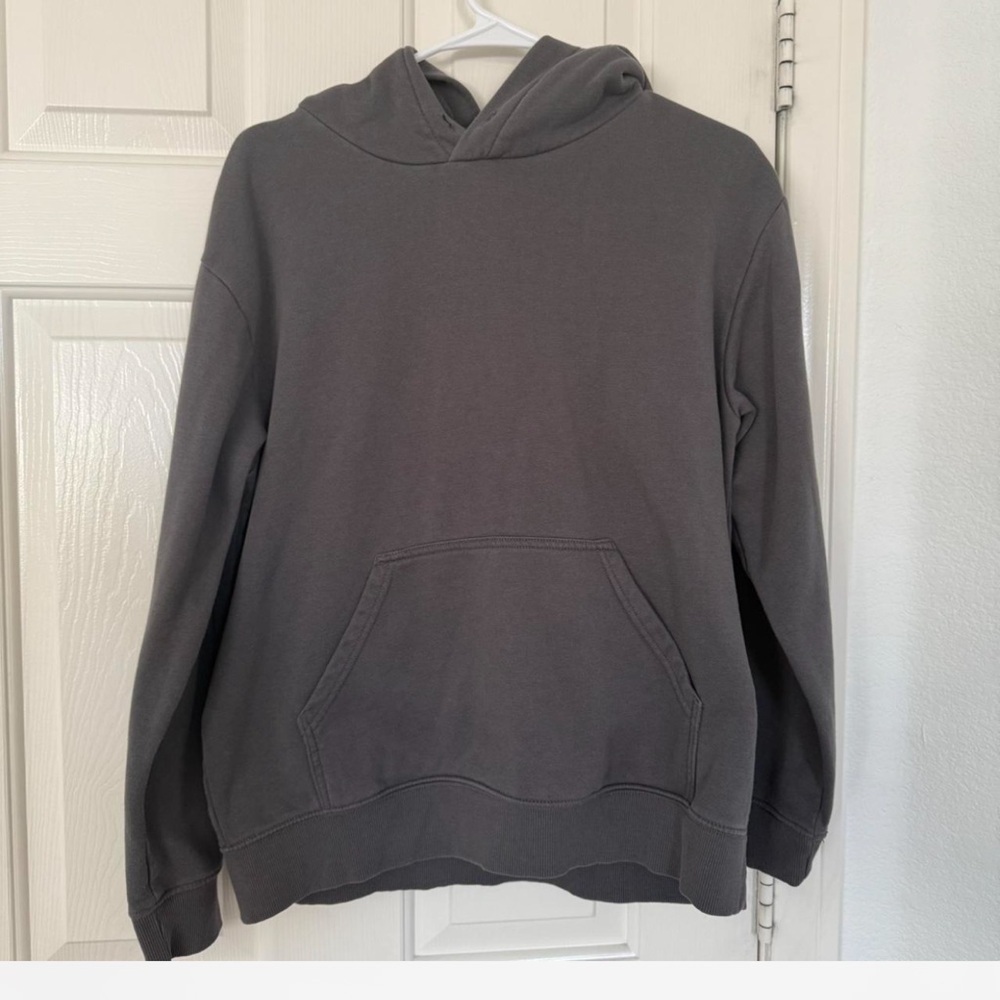 H&M Grey Hoodie – Women’s Size Small